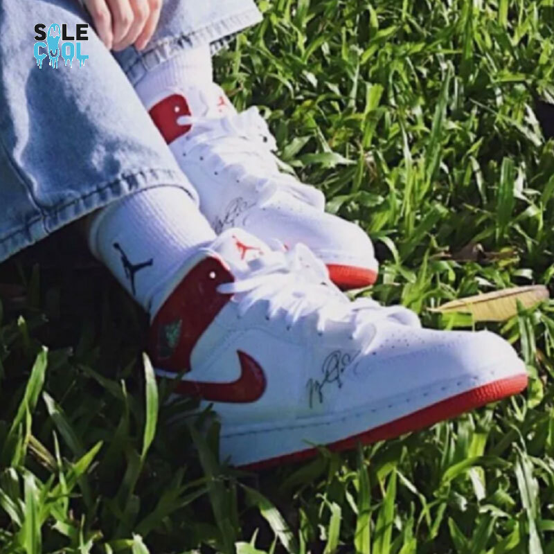 のんこさん AIR JORDAN 1 MID (GS) Nike Air Jordan 1 AJ1 Mid GS Rookie Season White Red School