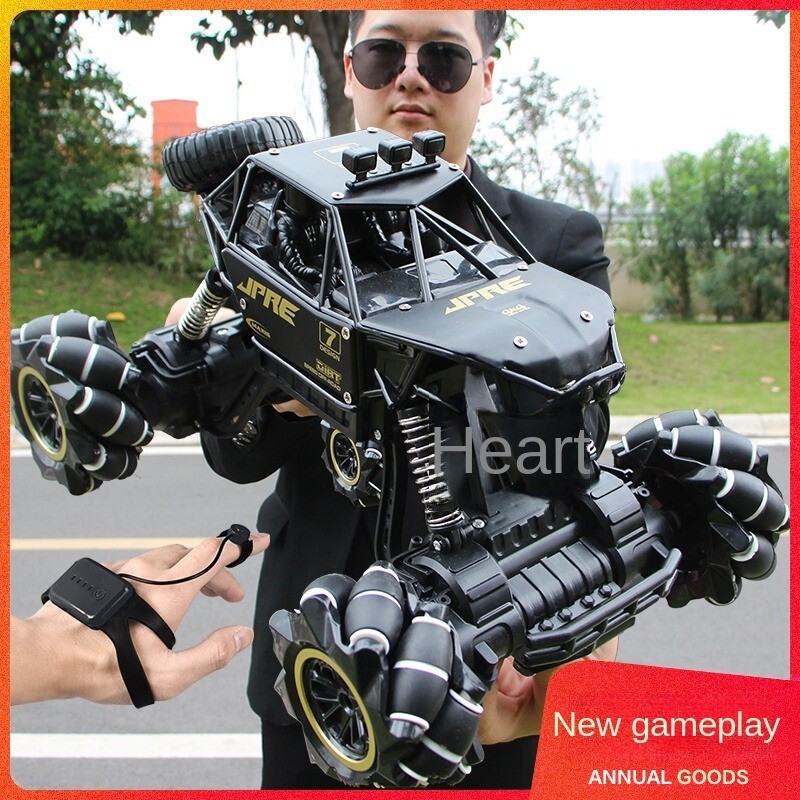 4WD RC Monster Truck Off-Road Vehicle 2.4G Remote Control Buggy Crawler Car