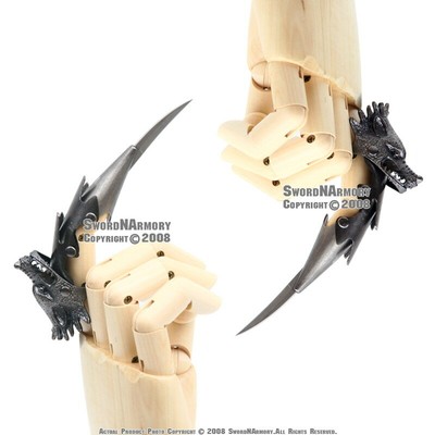 Reaver Wolf Claw Finger Blade Knife Glove