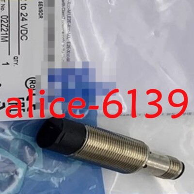 1PCS NEW Proximity switch E2A-M18KN16-M1-B1 sensor #YT
