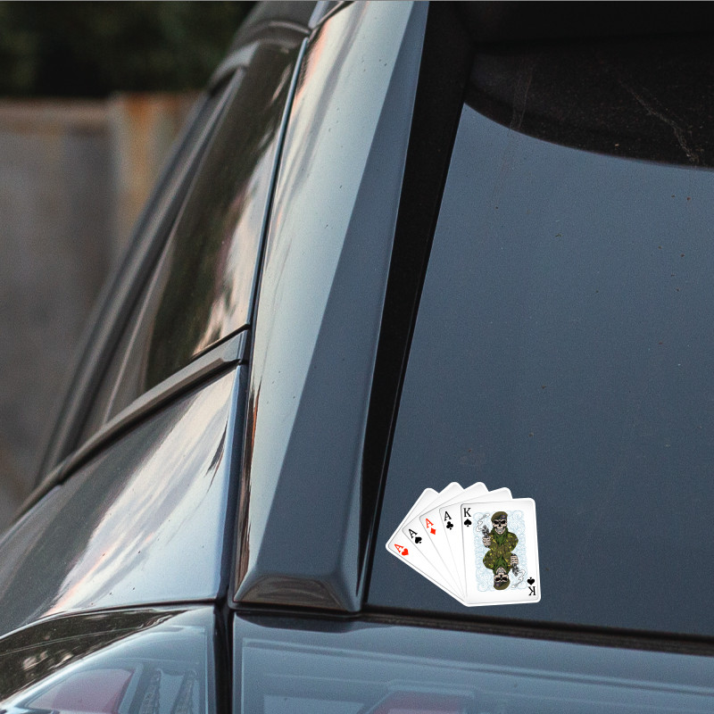 Scots Guards King & Aces Waterproof Vinyl Sticker/Decal 10cm - Picture 3 of 4