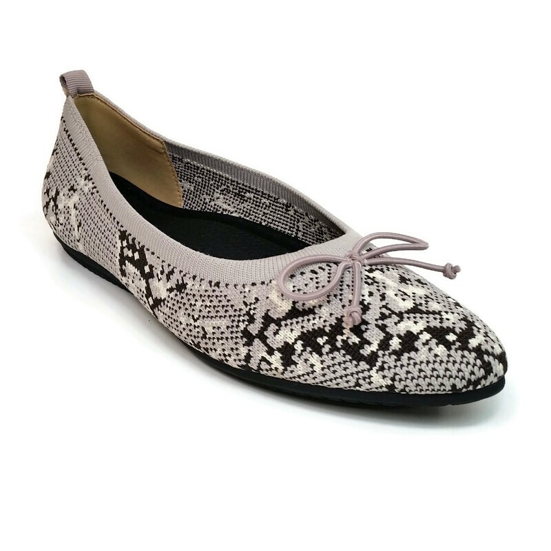 Vince Camuto Women's Size 9 Flanna Snake Print Washable Knit Ballet Flats Shoes - Picture 1 of 10