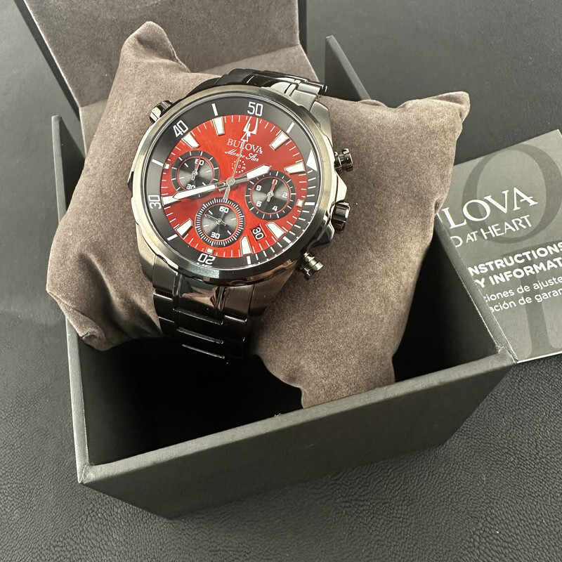 Bulova 自動巻き腕時計 レッドレザー Amazon.com: Bulova 98B422 Surveyor Mecha Classic – Men's