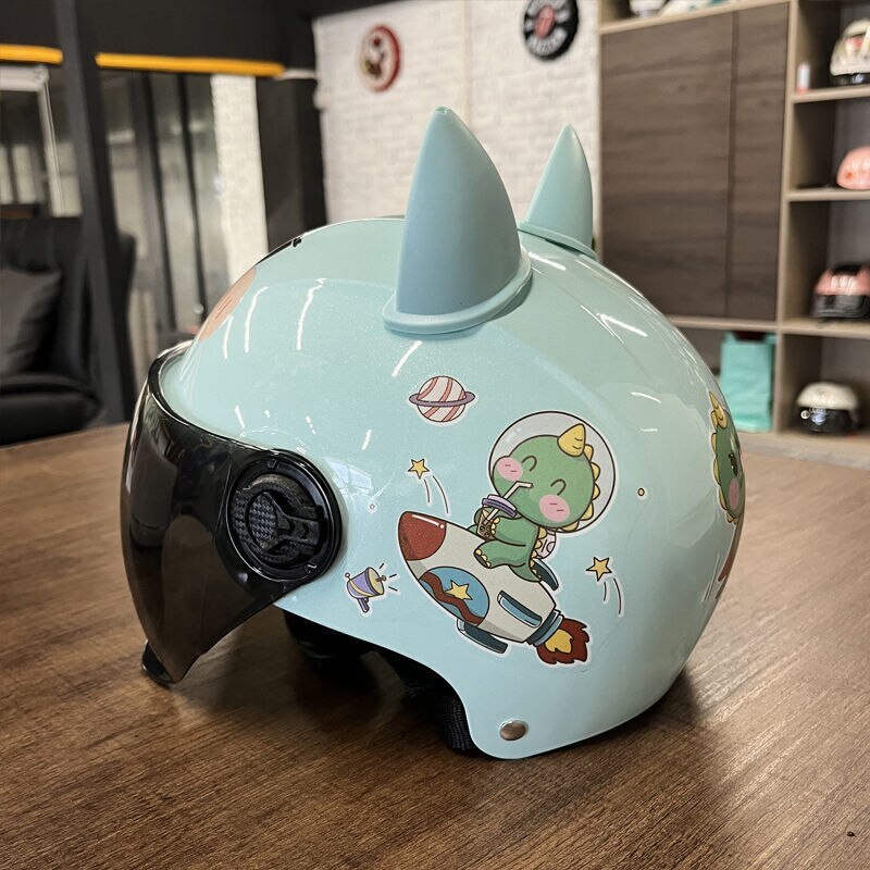Four Seasons Universal Children's Safety Motorcycle Electric Vehicle Helmet