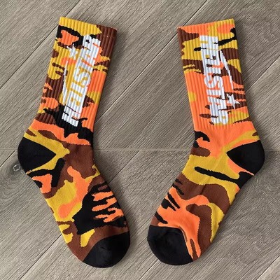 Hello Studios star Classic Socks men's women's casual sports mid length socks