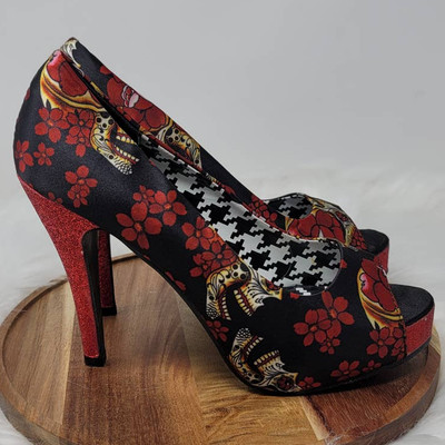 Iron Fist Platform Heels Skull and Flowers Red Glitter 5'' Pump Size 9