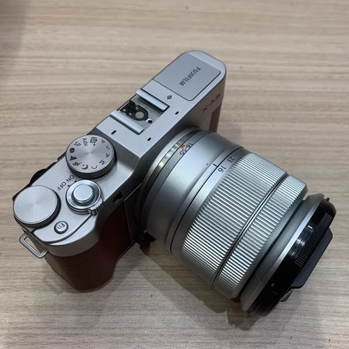 FUJIFILM フジフィルム X-A3 ボディー ブラウン 富士フイルム FUJIFILM X-A3 ボディ ブラウン 中古
