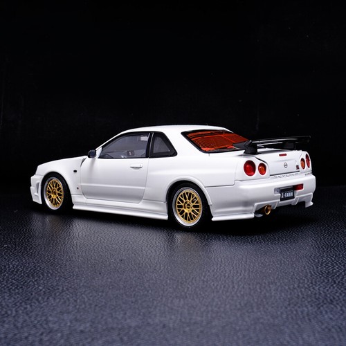 Motorhelix 1/18 NISSAN SKYLINE GT-R R34 Z-tune nismo Diecast