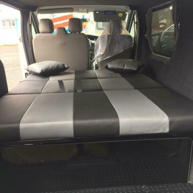 VAUXHALL VIVARO CDTI 113 CAMPER DAY