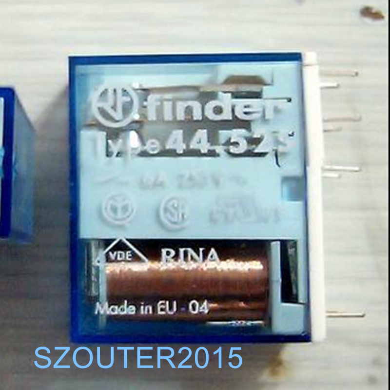 P c 44. Epm7064lc68-15. Midi контроллер behringer. Лысый инквизитор вархаммер. Prestige color 71585-44.