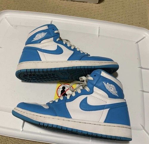 靴 Nike Air Jordan 1 Retro High UNC 2015 Jordan 1 Retro High OG UNC 2015 for Sale | Authenticity