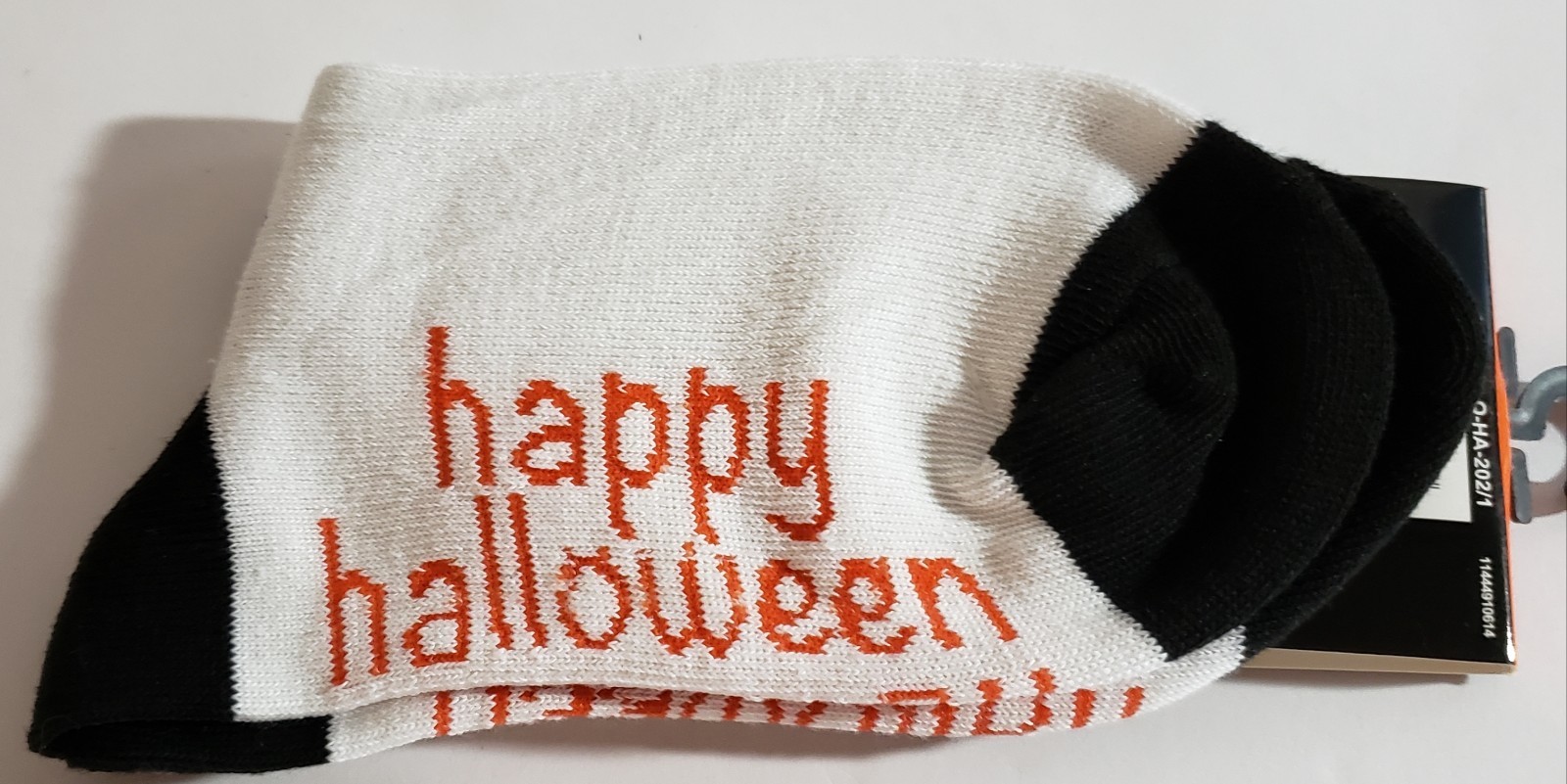 Halloween Socks Ladies Size 6-8 and 9-11 (Smiling Witch Print)
