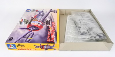 ITALERI 1/48 SCALE 805 WWII REPUBLIC P-47 THUNDERBOLT MODEL KIT