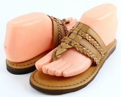 $70 LUCKY BRAND ALLORA Mustard Leather Designer Thongs Sandals 6 EUR 36