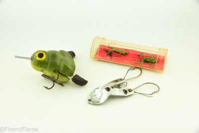 Other - Vintage Frog Lures