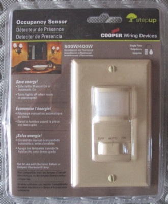 COOPER Wiring K6105V Single-Pole Motion Activated Occupancy Sensor Switch Ivory