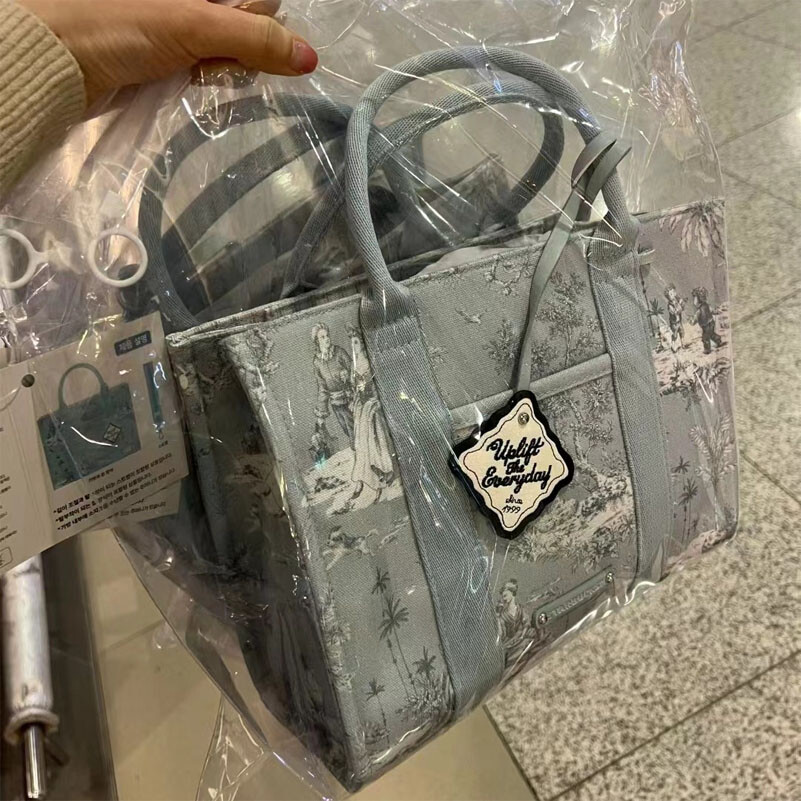 New Starbucks Korea 2024 French Summer Picnic Tote Bag