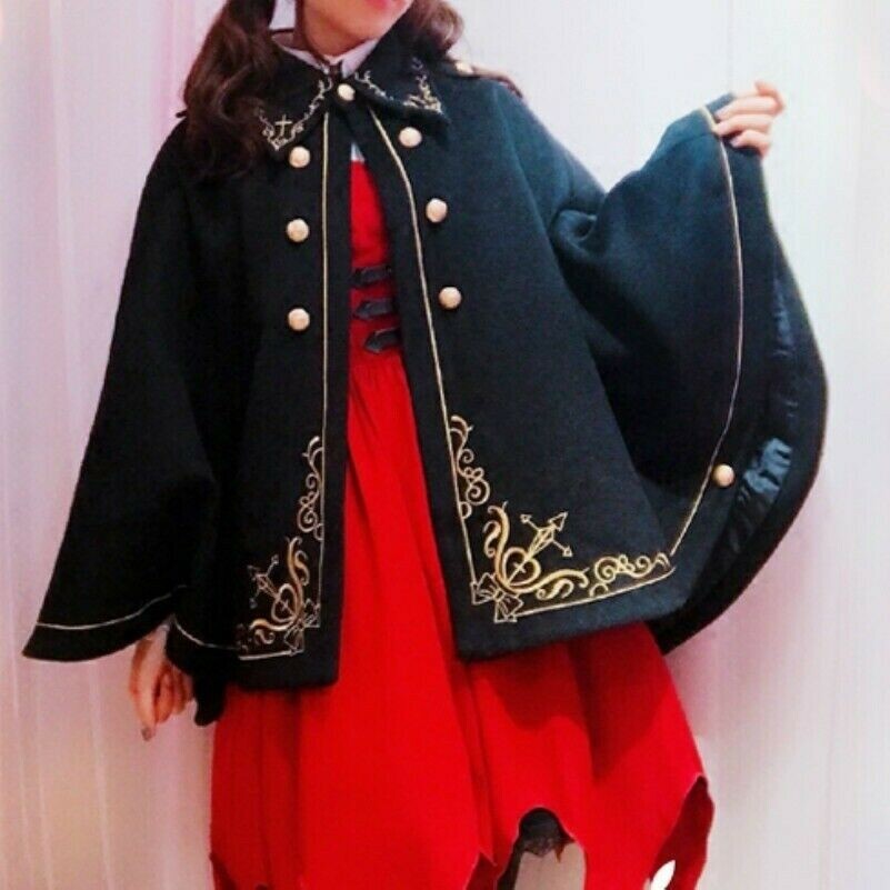 Women Gothic Lolita Cloak Cape Jacket Winter Quilted Coat Poncho Retro Black SPW