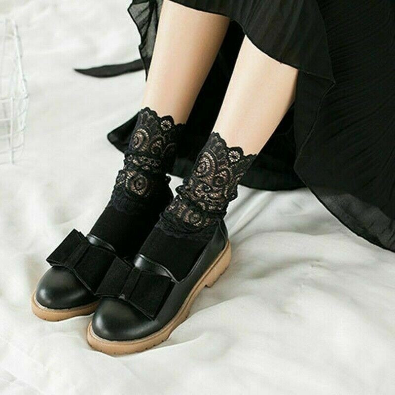 Damen Spitze Damen Socken Japanisch Hohl Out Prinzessin Stacked Herbst Winter