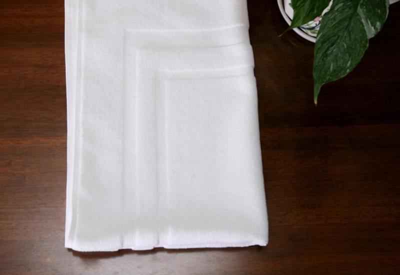 6 new premium white cotton hotel bath mats 21x32 eBay
