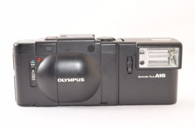 フィルムカメラ OLYMPUS XA + A16 OLYMPUS XA + A16 COMPACT FILM CAMERA DETACHABLE DEDICATED
