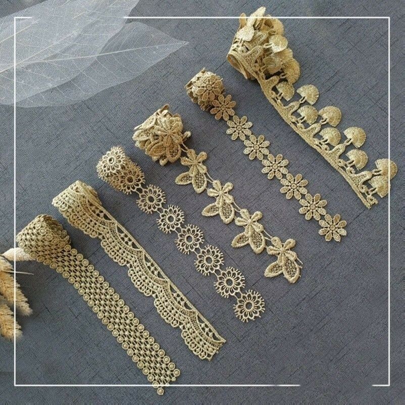 Vintage Oro Pizzo Ricamato Decocazioni Bordini Nastro Costume Frangia