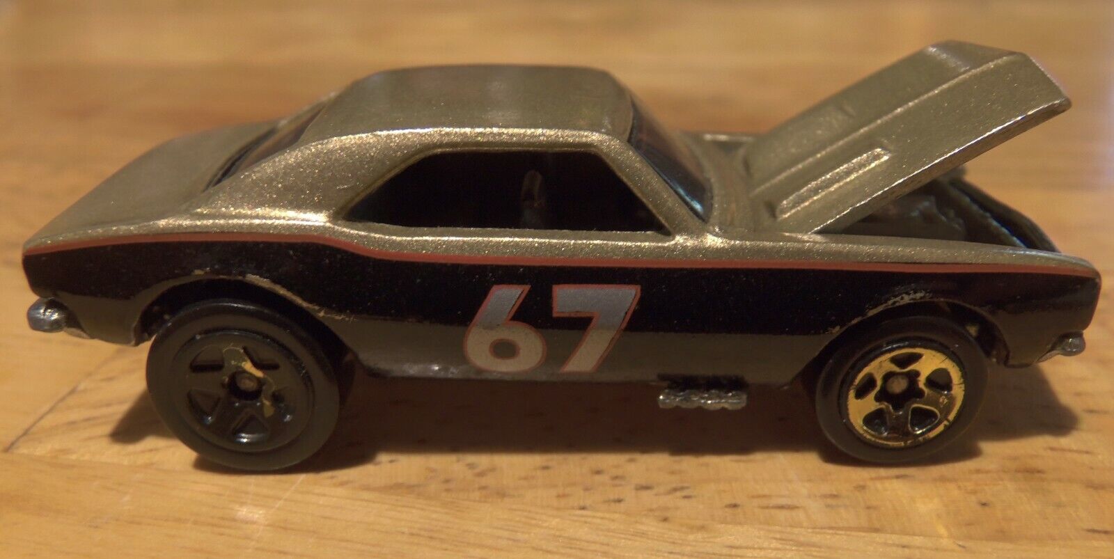 1982 Hot Wheels 1967 Camaro Gold & Black 3913-3439 Mattel 1 1982 Hot Wheels 1967 Camaro Gold & Black 3913-3439 Mattel 1