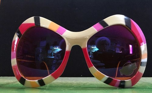 VINTAGE 1970'S FUNKY MOD 70s HIPPIE SUNGLASSES 