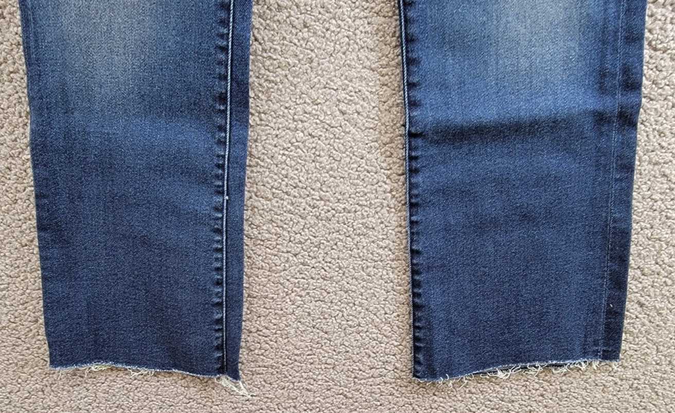MOTHER The Outsider High Rise Ankle Fray Flare Jeans Women's 32 Uncharted Button - Picture 4 of 18