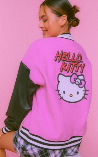 FOREVER 21 FOREVER 21 HELLO KITTY AND FRIENDS VARSITY JACKET, SIZE SMALL (OVERSIZED)