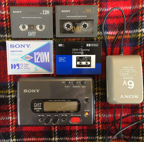 ジャンク SONY ソニー TCD-D7 DAT WALKMAN SONY TCD-D7 DAT WALKMAN Portable Player Junk | eBay