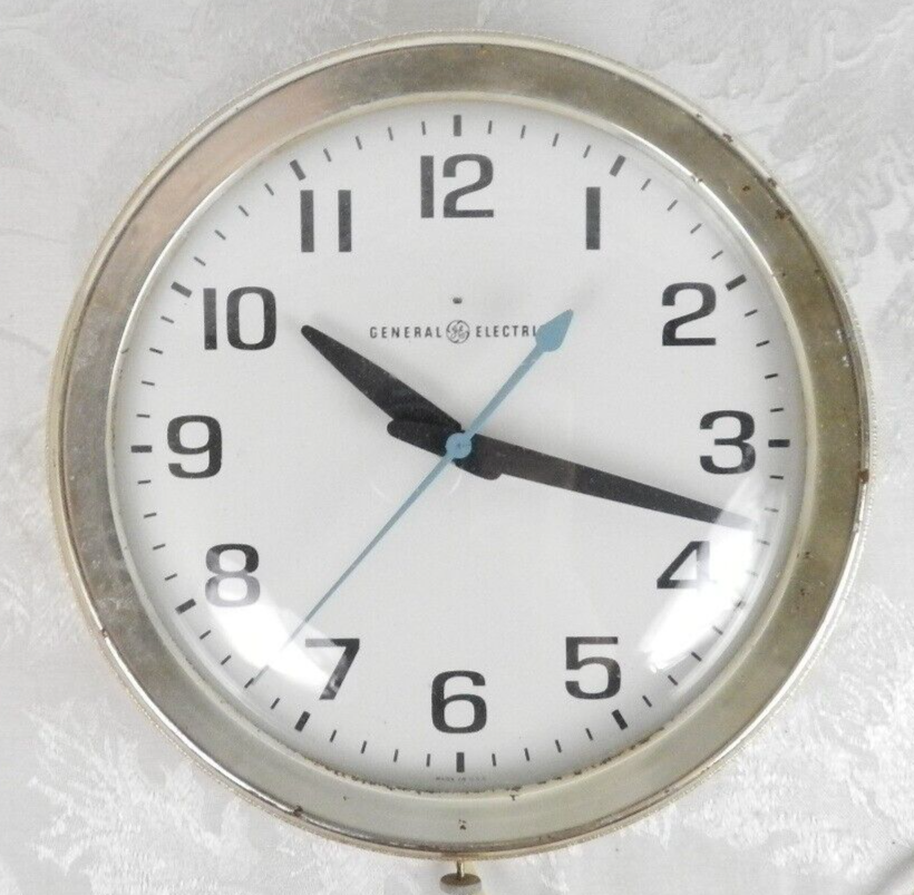 Vtg School Wall Clock General Electric Model 2012 Glass Front Gold Frame 10.5