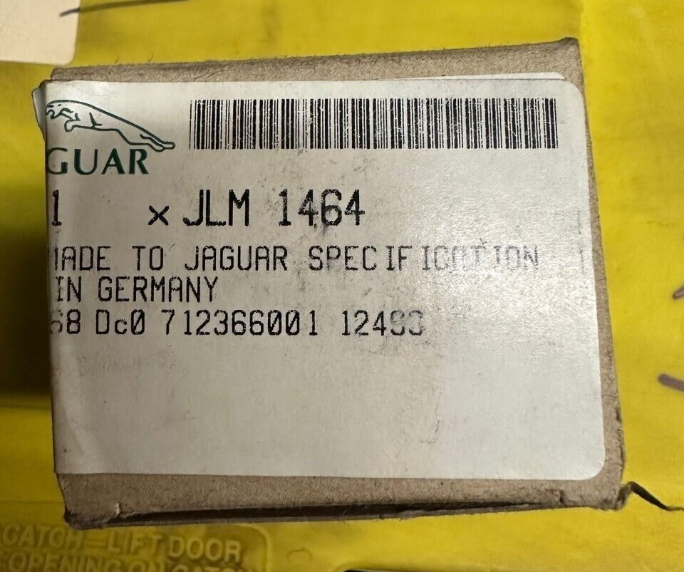 NOS Genuine Jaguar Insulator Screw Kit for XJ6,X12 & XJS