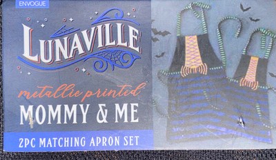 Mommy and Me Matching Halloween Witch Aprons New Mother Daughter Purple Black
