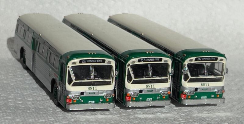 1/87 HO Iconic Replicas Set of (3) Chicago CTA 53102 Buses DieCast Super Rare