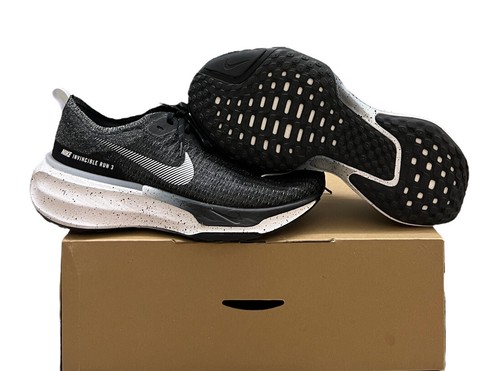 Nike ZoomX Invincible Run Flyknit 3 Black/White DR2615-002