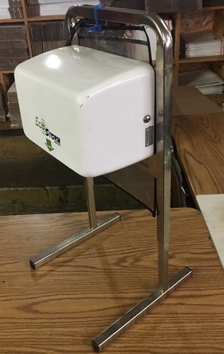 Palmer Fixture EcoStorm Touchless Automatic High Speed White Hand Dryer Working