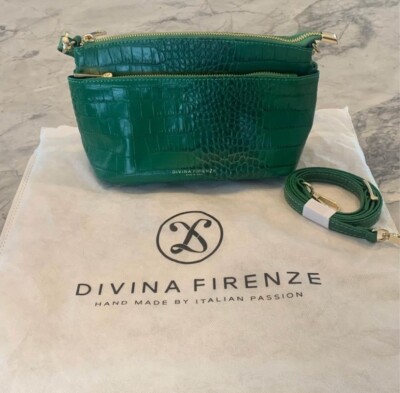 Divina Firenze Women's Green Leather Shoulder Bag
