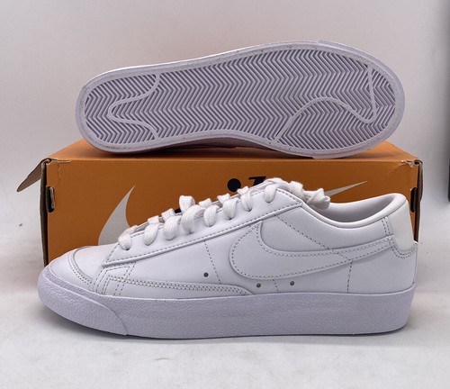 

Тройные белые кроссовки Nike W Blazer Low 77 DC4769-101, женский размер, Белый, Nike Blazer Low 77 Vintage