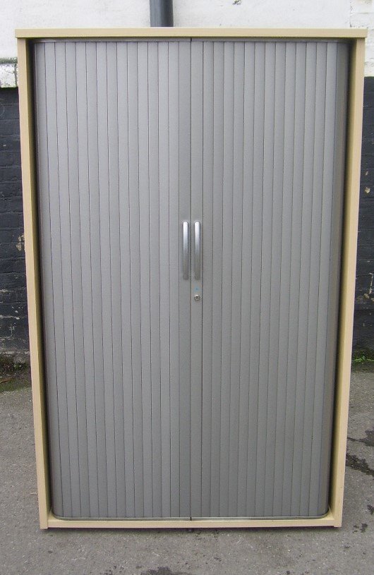 SVEN CHRISTIANSEN BEECH WOODEN ROLLER SHUTTER FILING 39