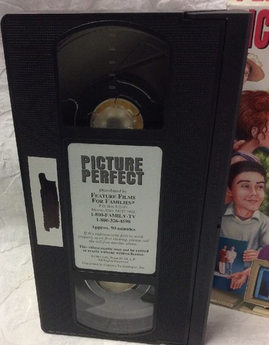 Picture Perfect VHS A Comedy About Family And Pulling Together To Create The ...