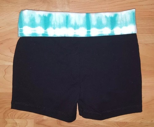 JUSTICE GIRLS SIZE 6 GRAY PANTS AND BLACK SHORTS LOT OF 2 peace sign