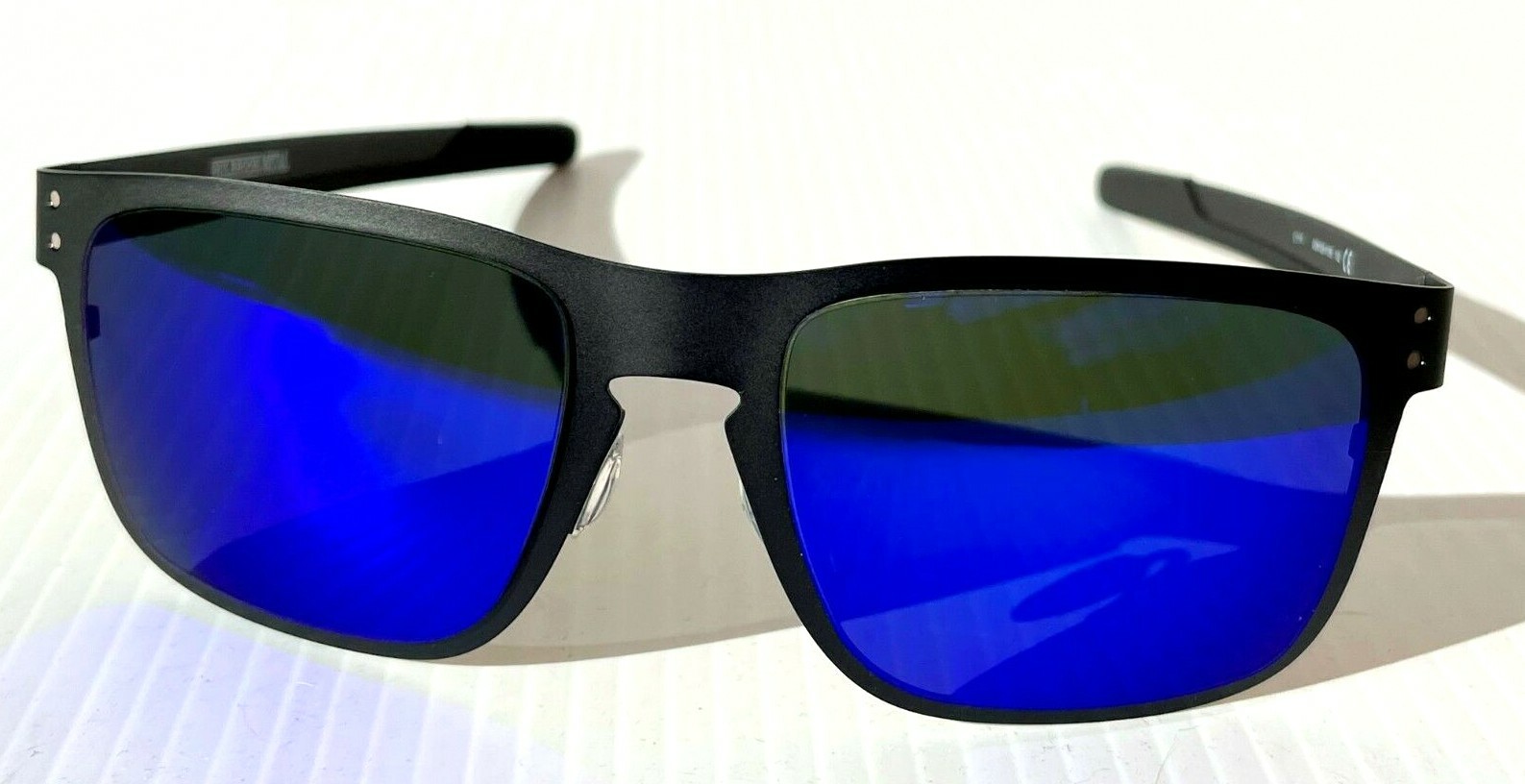 Pre-owned Oakley Holbrook Metal Matte Black Polarized Galaxy Blue Sunglass 4123 In Gray