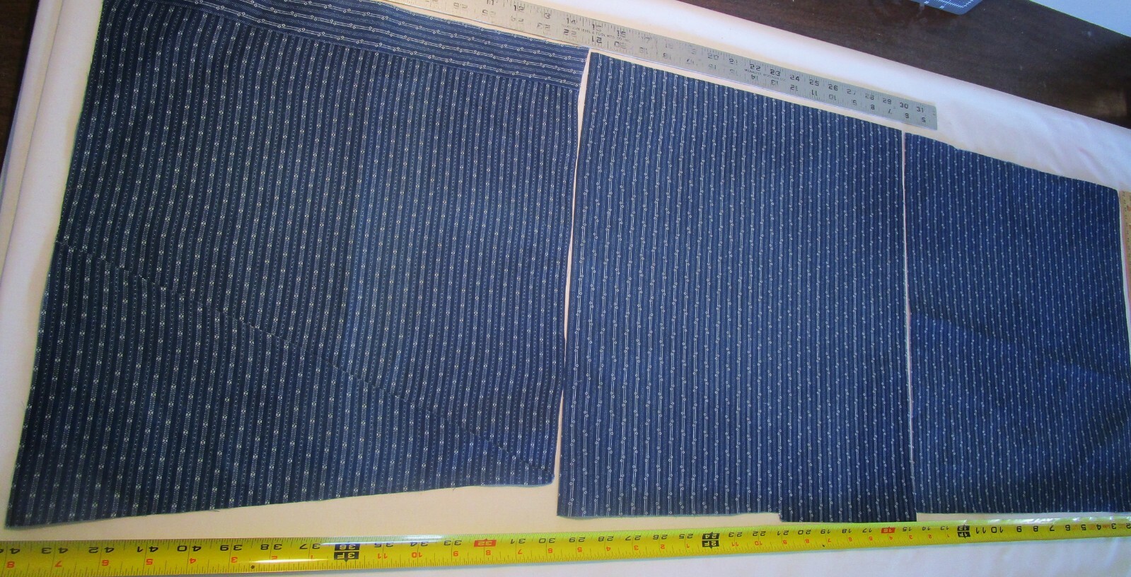 Antique Fabric Remnants Indigo calico  3 lrg pcs Quilt  Primitives