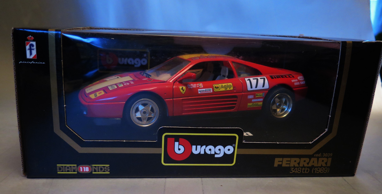 Burago フェラーリ348tb 1989 6749:Bburago Ferrari 348tb,1989,1:18,rot Nr.177,Diamonds
