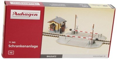 Auhagen 11345 Level Crossing and Keeper’s House Modelling Kit