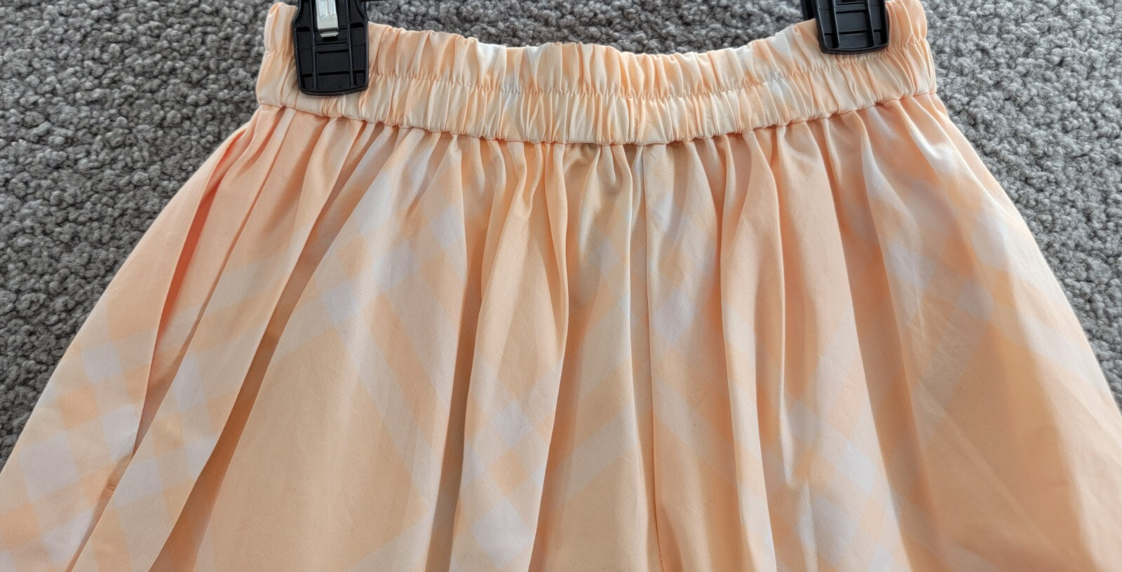 Burberry Marcy Check Shorts Girls 10Y Pastel Peach Elastic Waist Pull On - Picture 11 of 16