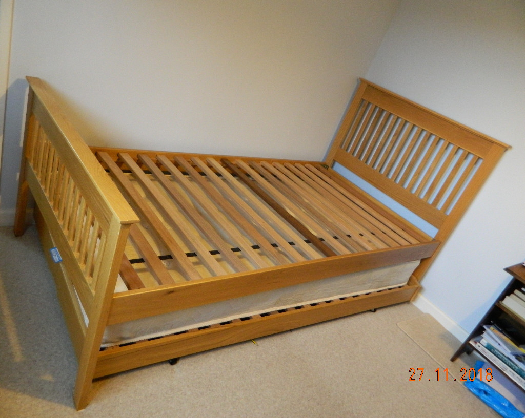 John Lewis Guest bed/Trundle bed with casters/Single bed in solid oak