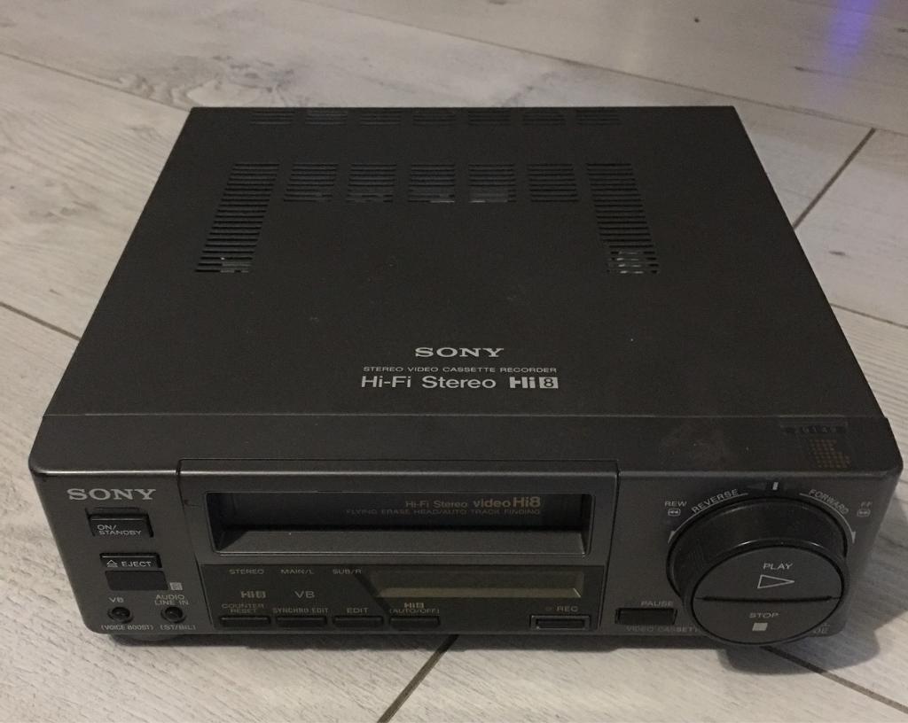SONY EV-C500E Hi8 Video Recorder