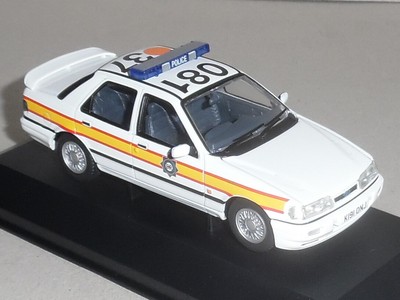 Vanguards VA10014 FORD SIERRA SAPPHIRE RS COSWORTH 4X4 SUSSEX POLICE, SEALED